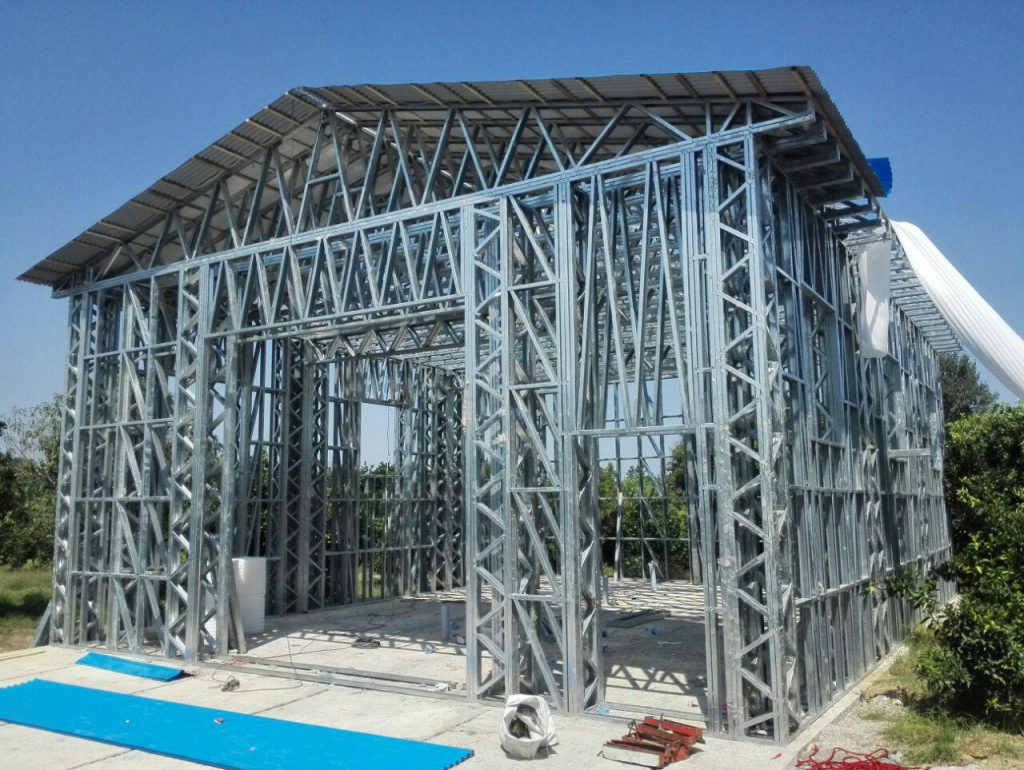 آسراکو طراح،سازنده و مجری سازه های قاب فلزی سبک ال اس اف LSF ال اس اف