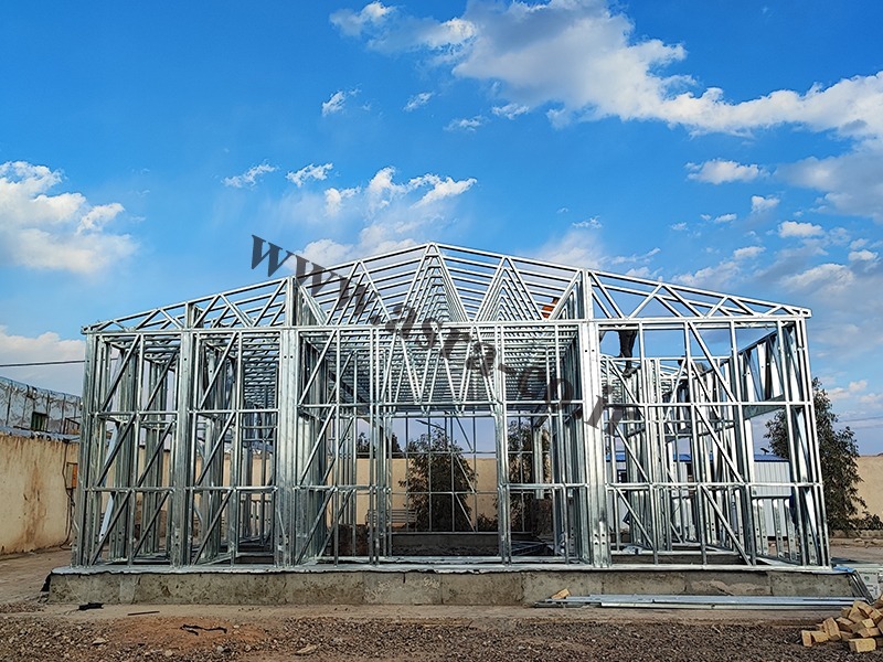 خیاط خانه پناهندگان